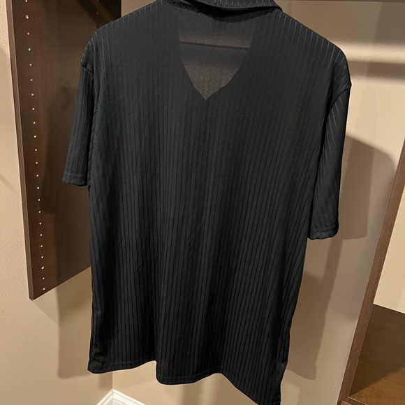 SHEIN Men's Dark Polo Shirt - Picture 4 of 4